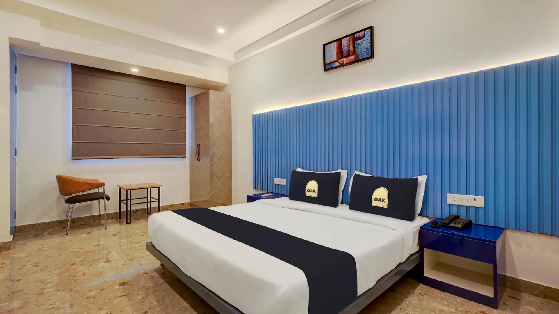호텔 Townhouse Oak Elite Golf Stays 구르가온